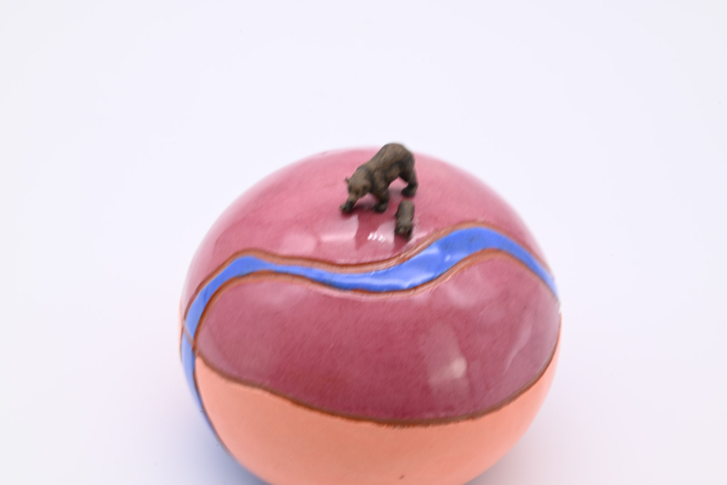 <div><strong><span style="color: #ff6600">VENDU</span></strong></div>Mini-monde, les ours – Image 4